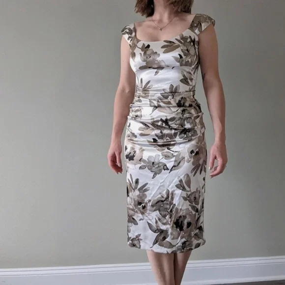 London Times Drapey Satin Ruched Floral Cocktail Dress Sz 4 - Picture 9 of 11